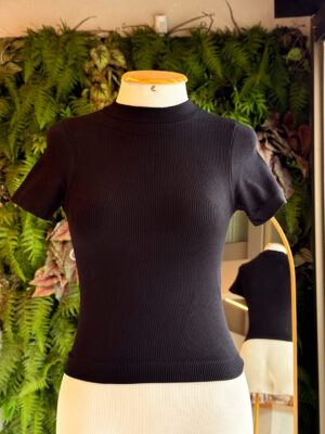 BLUSA BÁSICA